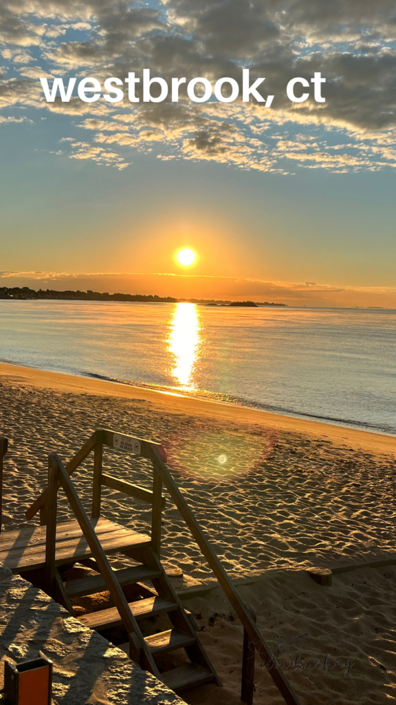 IMAGE OF SUNRISE AT WEST BEACH IN WESTBROOK CT